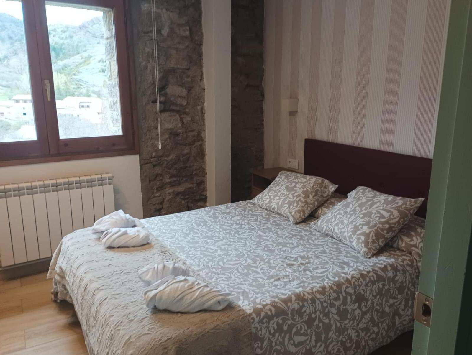 Cal Xesc Lejlighed Castellar De N'Hug Eksteriør billede